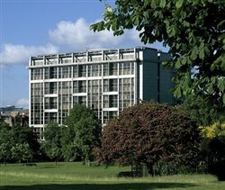 Royal Garden Hotel London