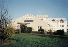 Kyriad Hotel-Restaurant L'Escale Carentan