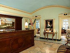 Champagne Palace Hotel Rome