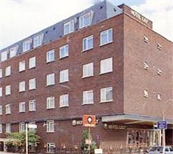 Lily Hotel London