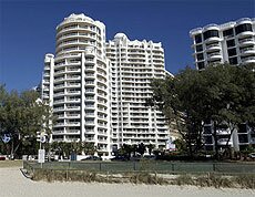 BreakFree Moroccan Surfers Paradise