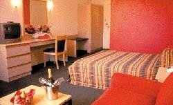 Airport Sydney International Inn