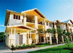 Bay Village Tropical Retreat Cairns
