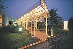 Oceania Brest Aeroport Hotel
