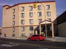 Super 8 Motel Jamaica (NY)