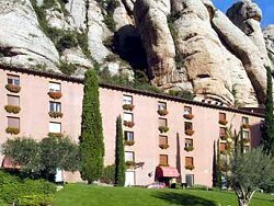 Abat Cisneros Hotel Montserrat