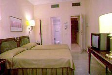 Pyramid Hotel Rome