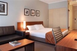 Clarion Suites Gateway Melbourne