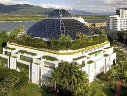 Pullman Reef Hotel Casino